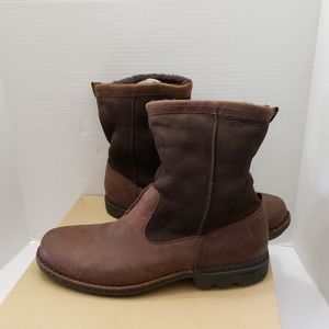 New UGG Mens 3262 Hartsville Sheepskin Brown Boots (Big Size) 18